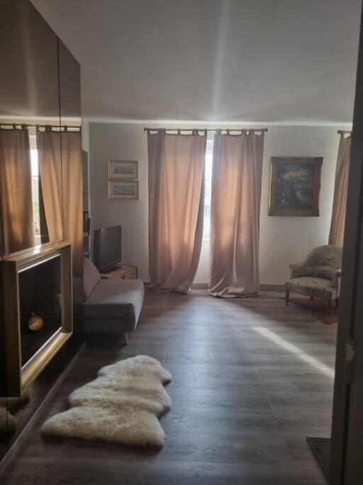 L'Ourse, Epinal,Tres Bel Appartement Quartier Port Dış mekan fotoğraf